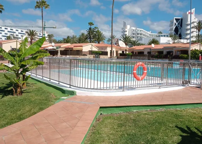 Santa Ferias